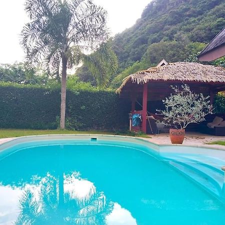 Vacation House In Tahiti 普纳奥亚 外观 照片