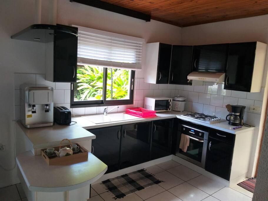 Vacation House In Tahiti 普纳奥亚 外观 照片